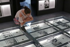 Arrêt sur images ©Raymond Roux