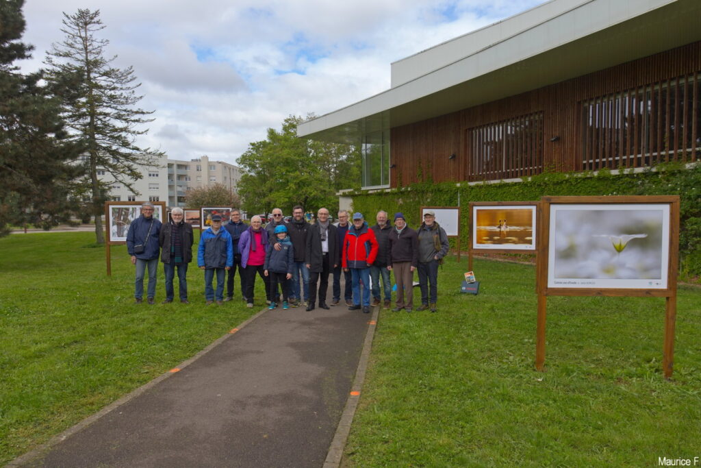 Montage de l'expo photo 2024, reportage Maurice F